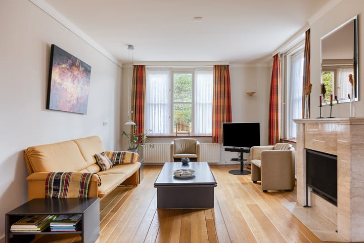 Photo 3 of Beatrixlaan 11