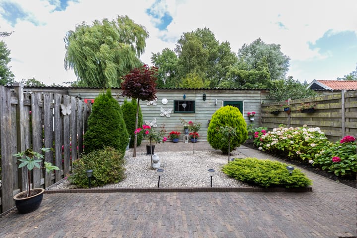 Photo 3 of Zuiderzeestraat 38