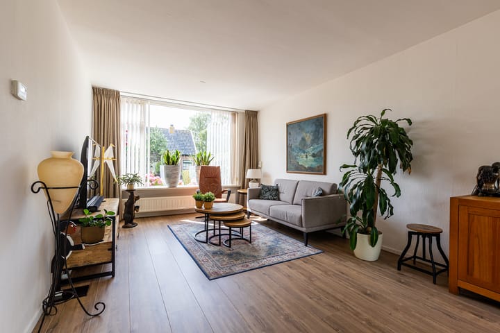 Photo 5 of Zuiderzeestraat 38