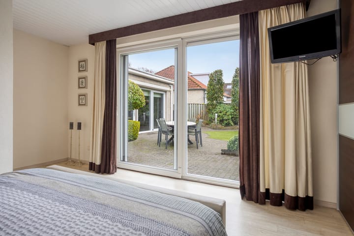 Photo 24 of Jagershei 34