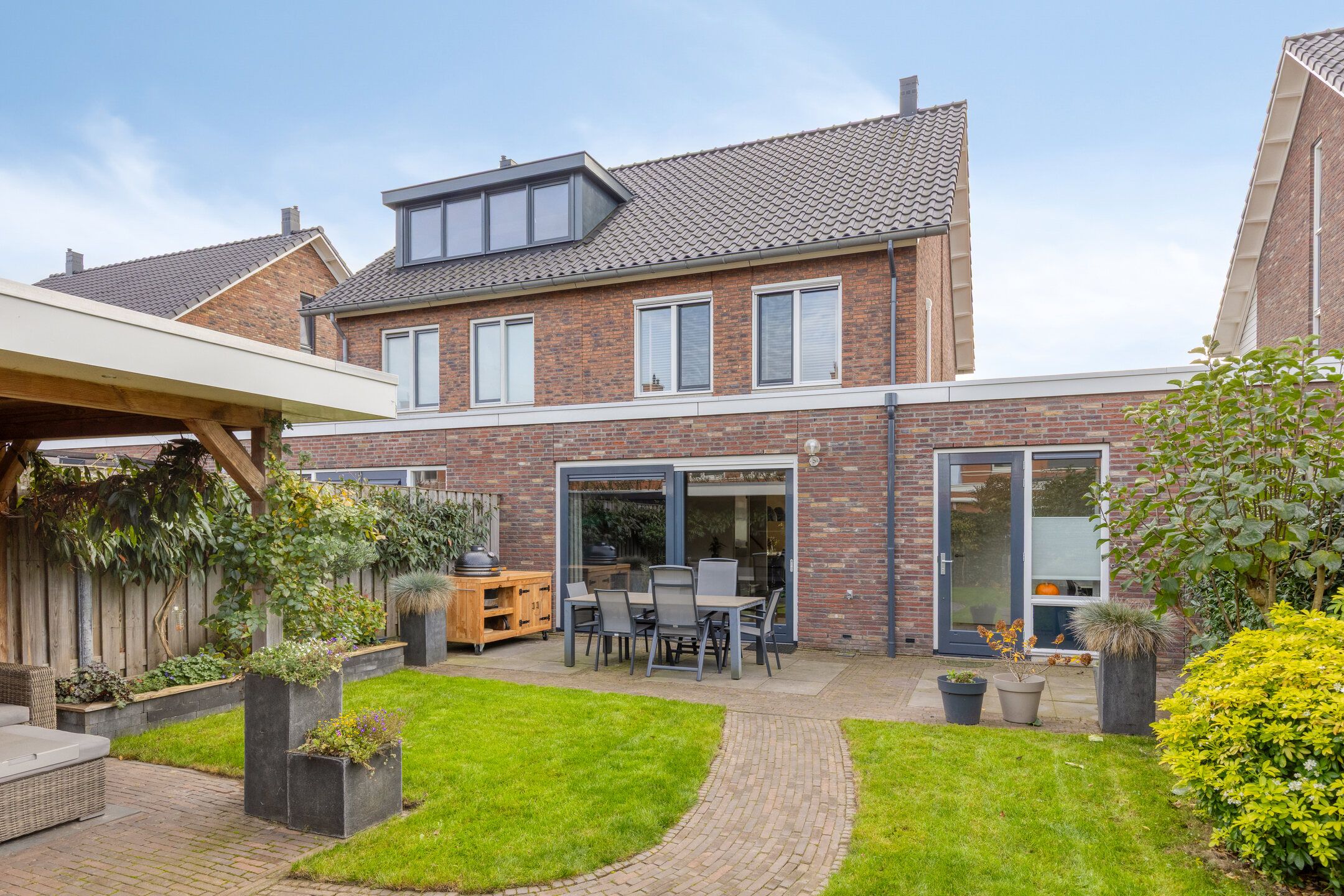 Photo 3 of Mergelven 49