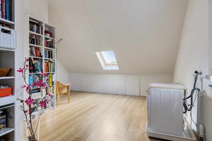 Photo 28 of Mergelven 49