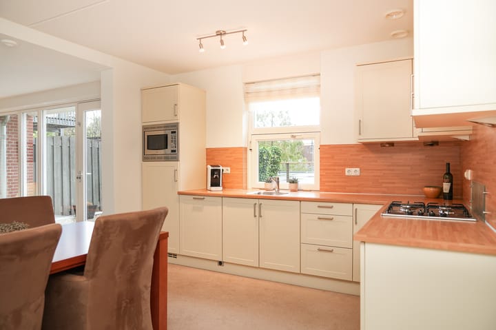 Photo 4 of Dorpsstraat 6