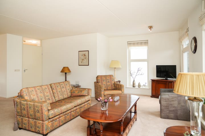 Photo 12 of Dorpsstraat 6