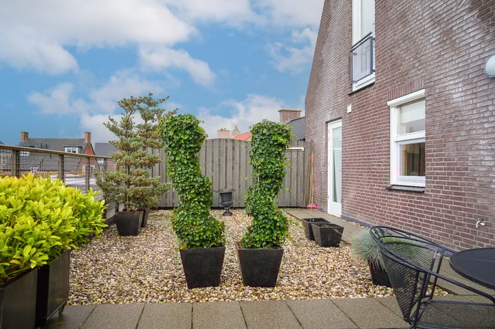 Photo 39 of Dorpsstraat 6