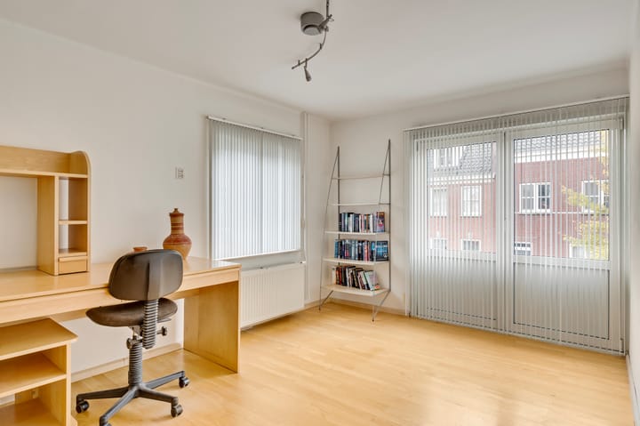 Foto 24 van Brugstraat 7-A