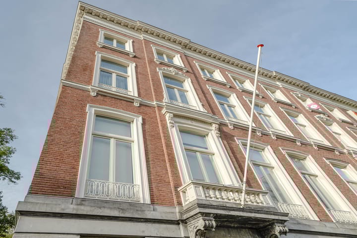 Photo 8 of Oranjestraat 6-B