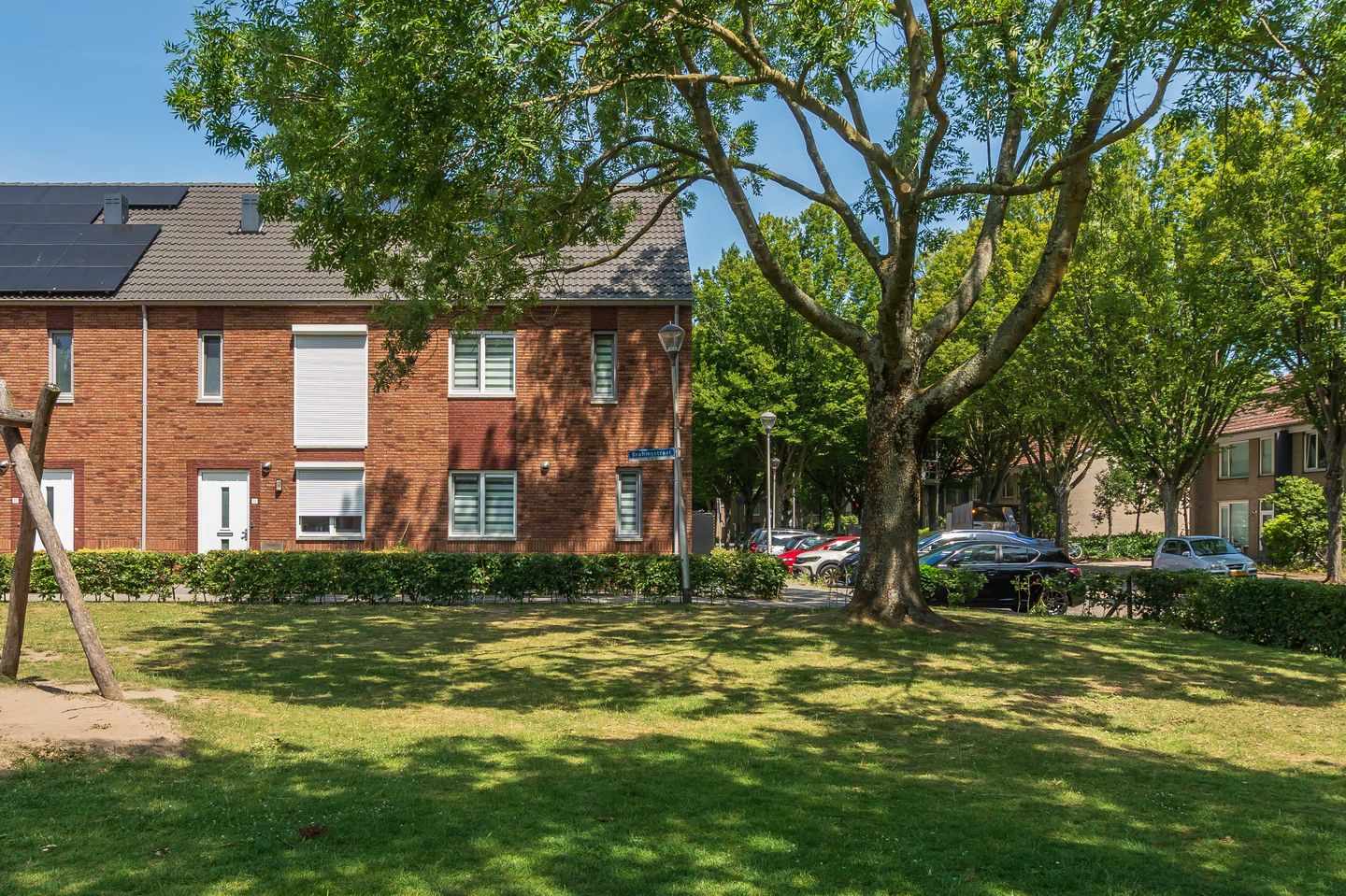 Foto 1 van Brahmsstraat 33