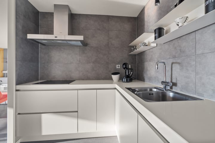 Foto 16 van Palembangweg 68