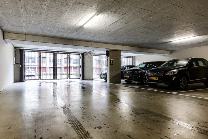 Foto 22 van Postjesweg 166