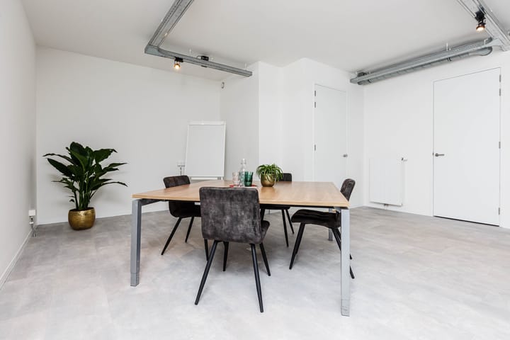 Foto 11 van Postjesweg 166