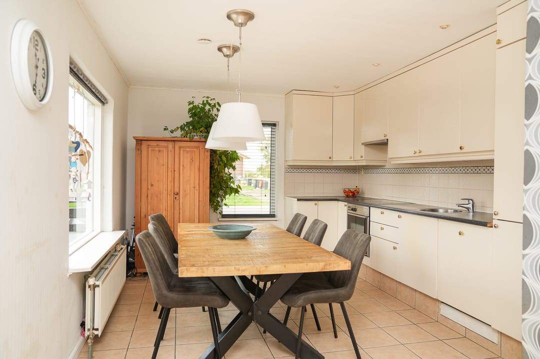 Photo 13 of Heuvelstraat 27