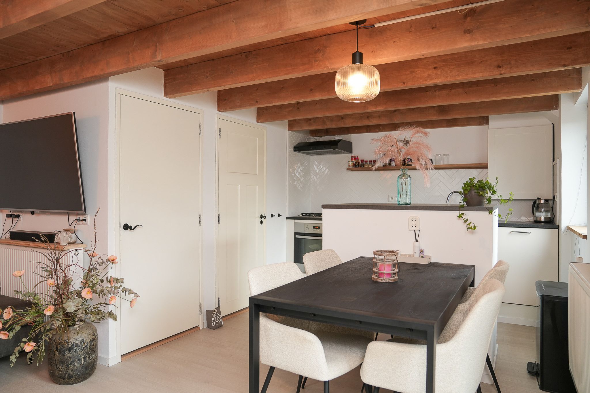 Photo 42 of Heuvelstraat 27