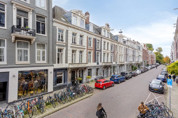 Photo 73 of Pieter Cornelisz. Hooftstraat 141-B