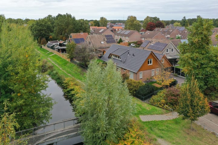 Foto 2 van De Entergraven 10