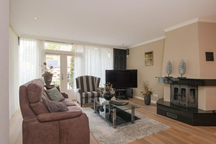 Foto 13 van De Entergraven 10