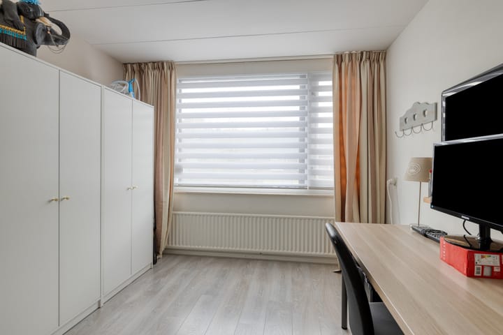 Foto 25 van Koolzaadpad 5