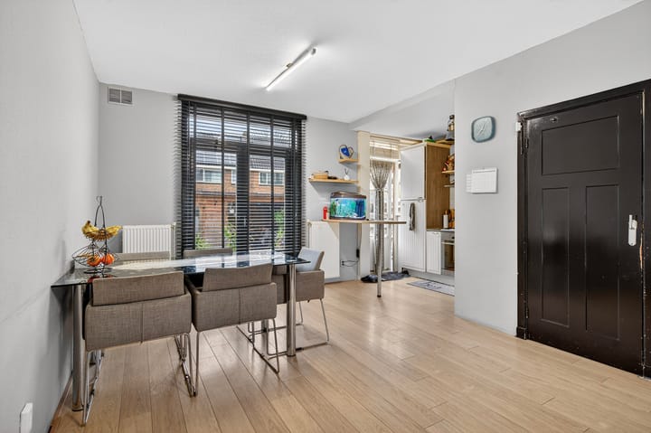 Photo 5 of Texelstraat 80