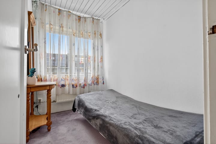 Photo 18 of Texelstraat 80