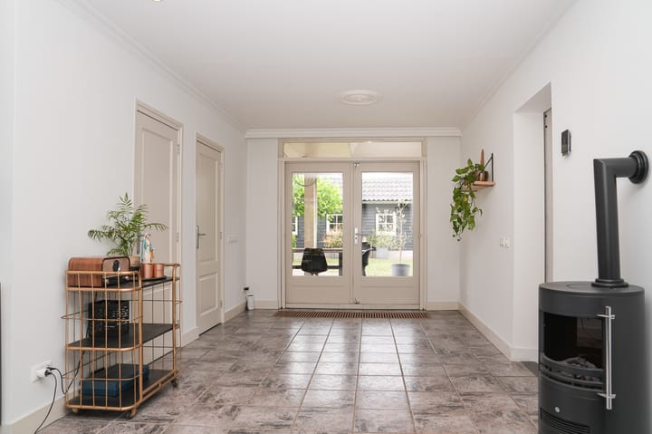 Foto 12 van Paterstraat 2