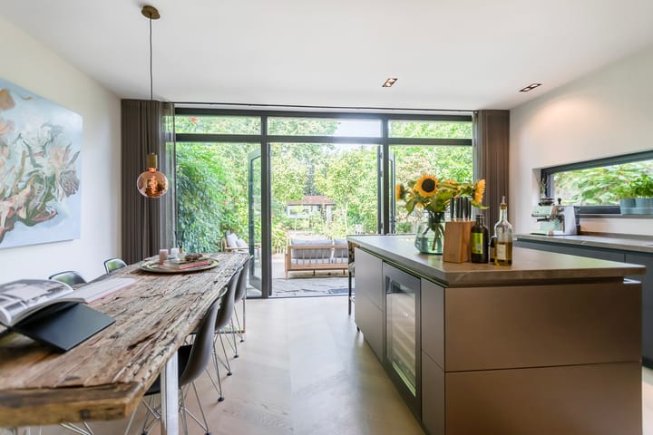 Photo 14 of Raadhuisstraat 44