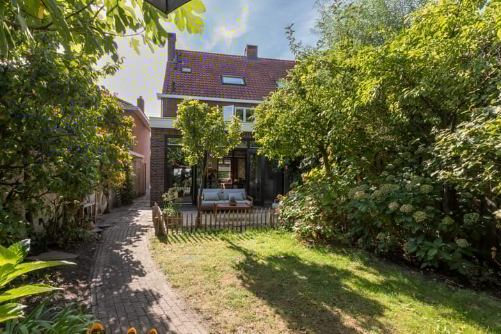 Photo 42 of Raadhuisstraat 44