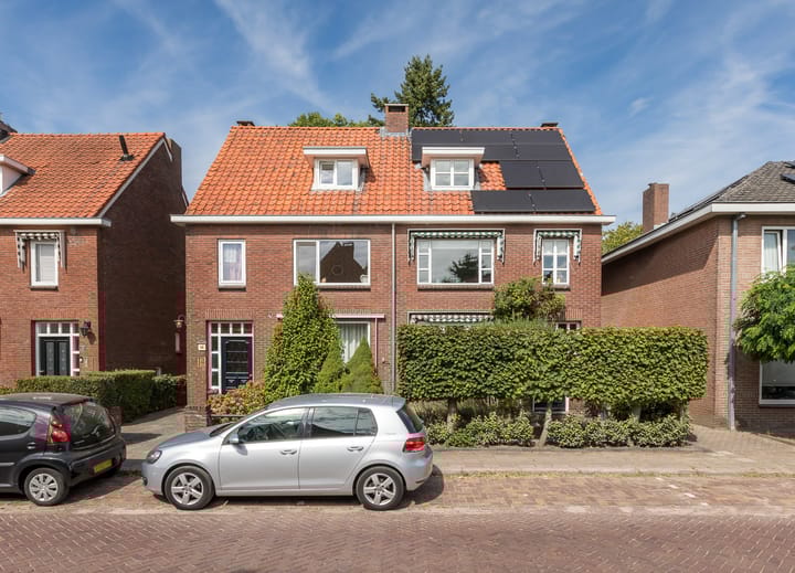 Photo 48 of Raadhuisstraat 44