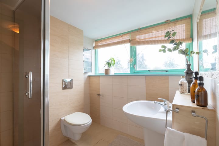 Photo 26 of Wilhelminastraat 44