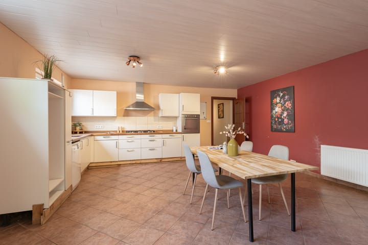 Photo 34 of Wilhelminastraat 44