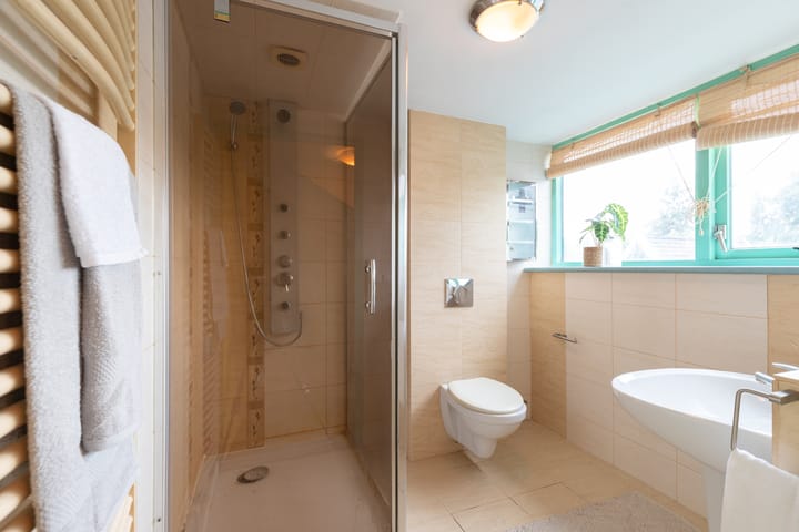 Photo 25 of Wilhelminastraat 44