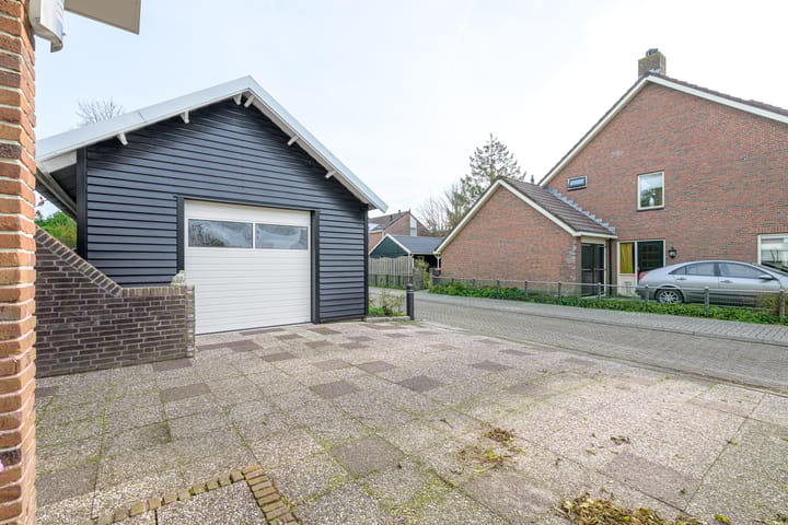 Photo 40 of Trambaan 11