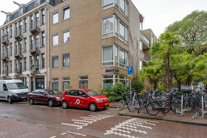 Photo 8 of Bellamydwarsstraat 1-A