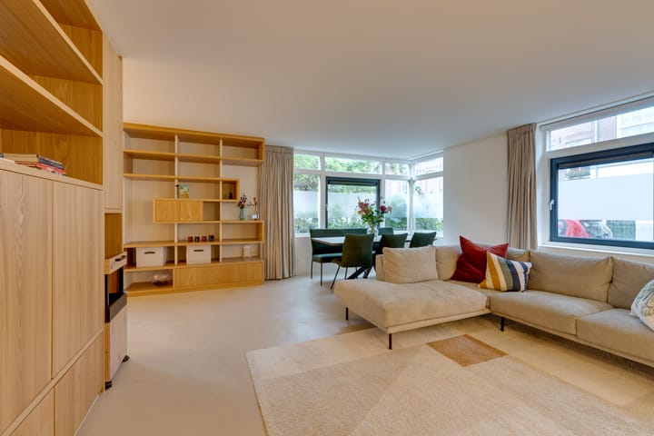 Photo 12 of Bellamydwarsstraat 1-A