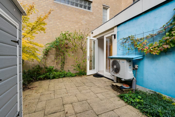 Photo 40 of Bellamydwarsstraat 1-A