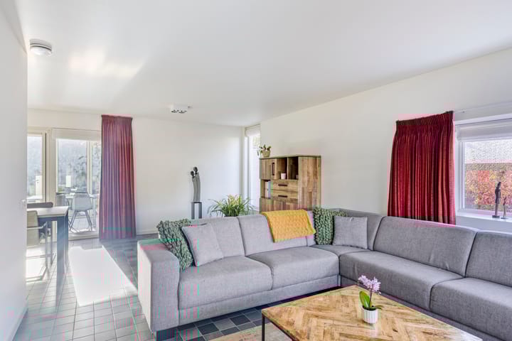 Photo 9 of Heuvelwal 26