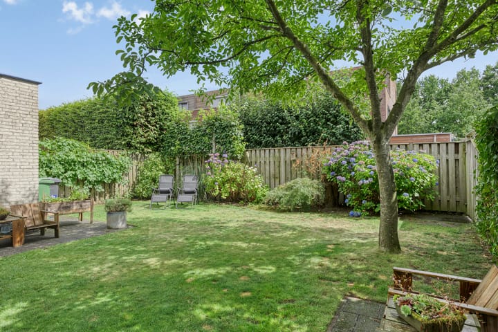 Photo 41 of Heuvelwal 26