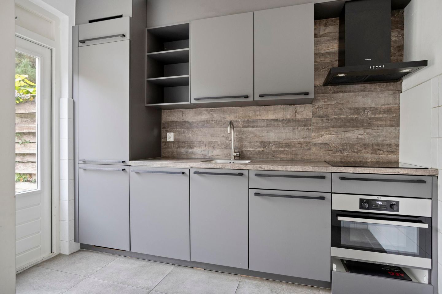 Foto 10 van Lijmbeekstraat 222