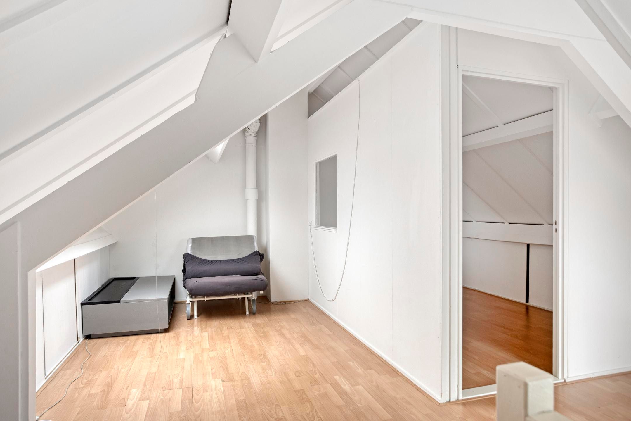 Foto 24 van Lijmbeekstraat 222