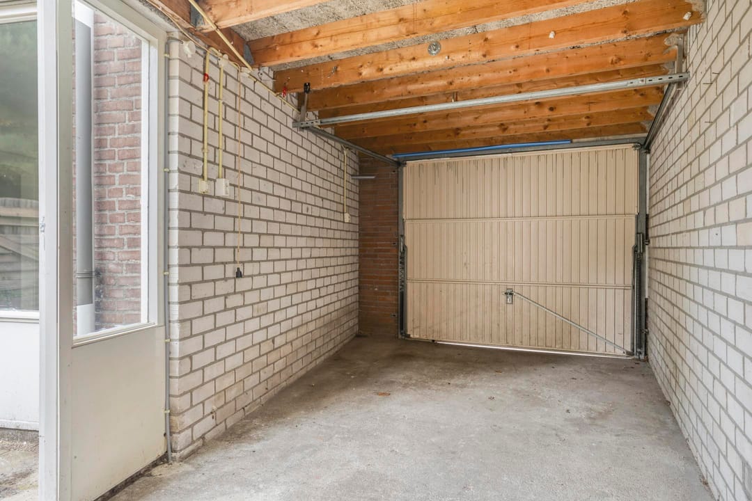 Foto 28 van Lijmbeekstraat 222