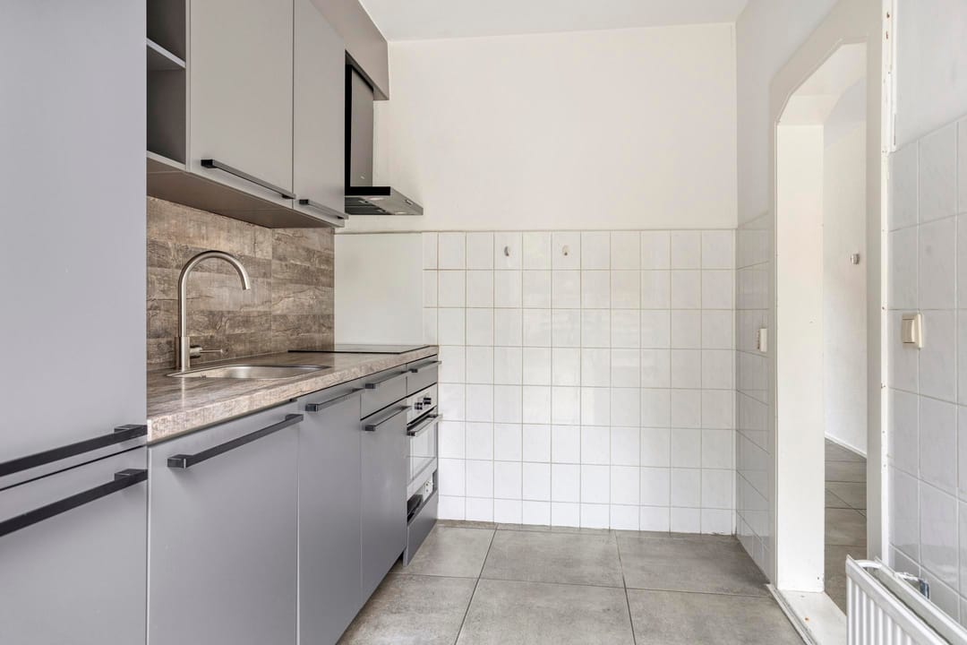 Foto 11 van Lijmbeekstraat 222