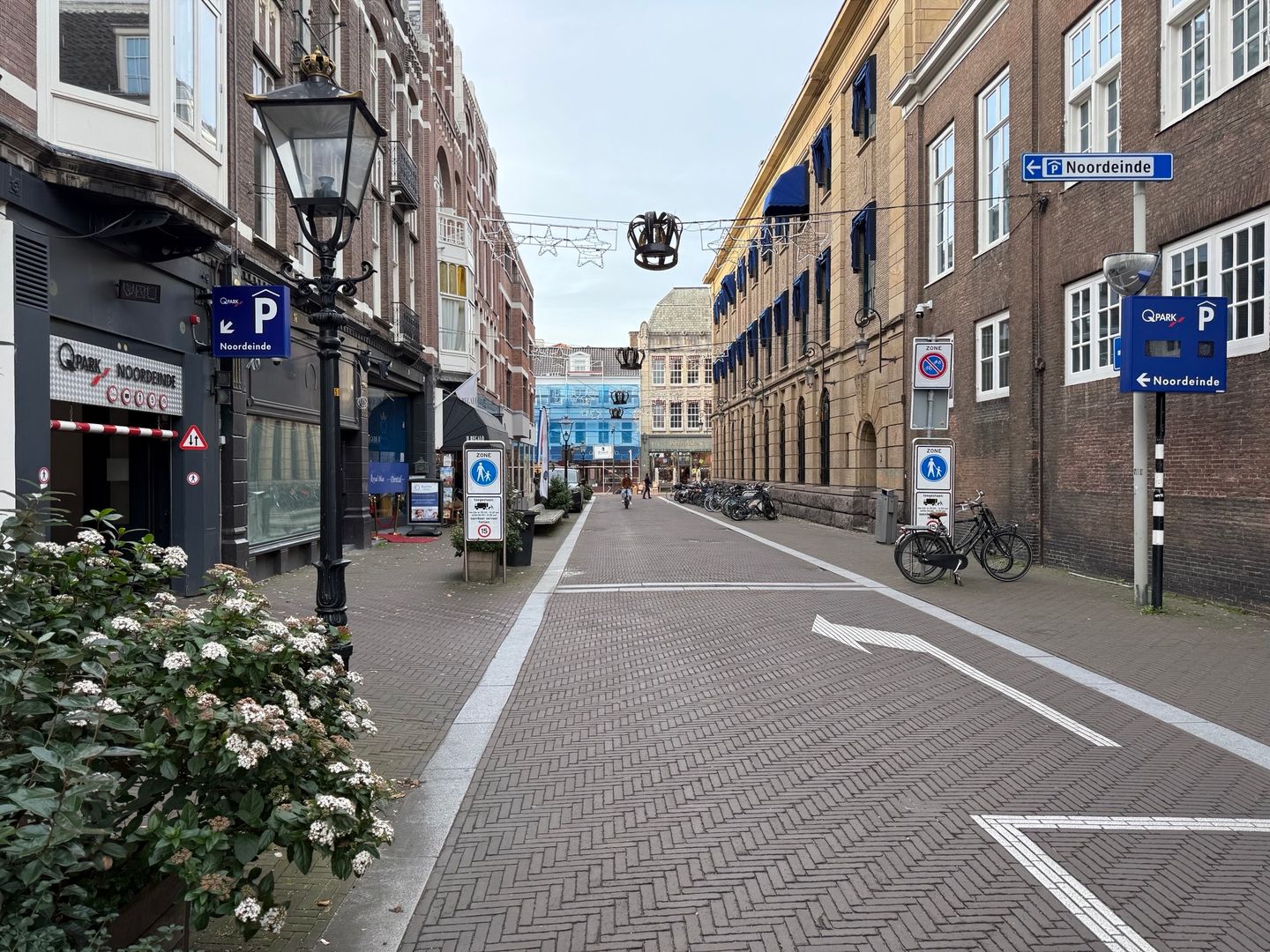 View photo 3 of Heulstraat 25