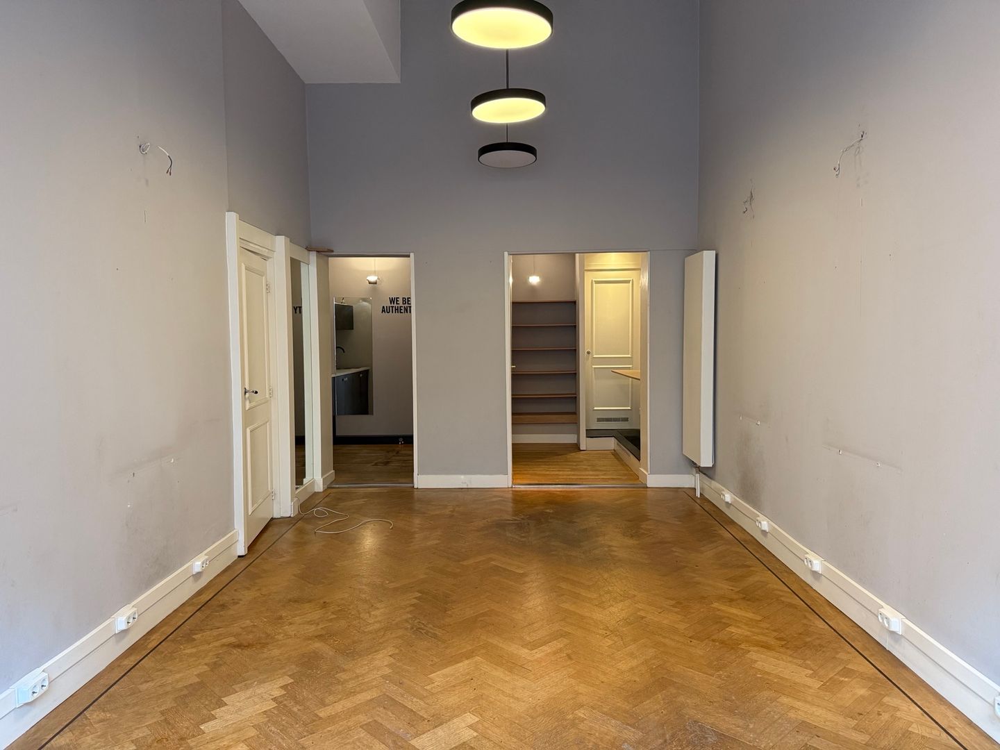 View photo 5 of Heulstraat 25