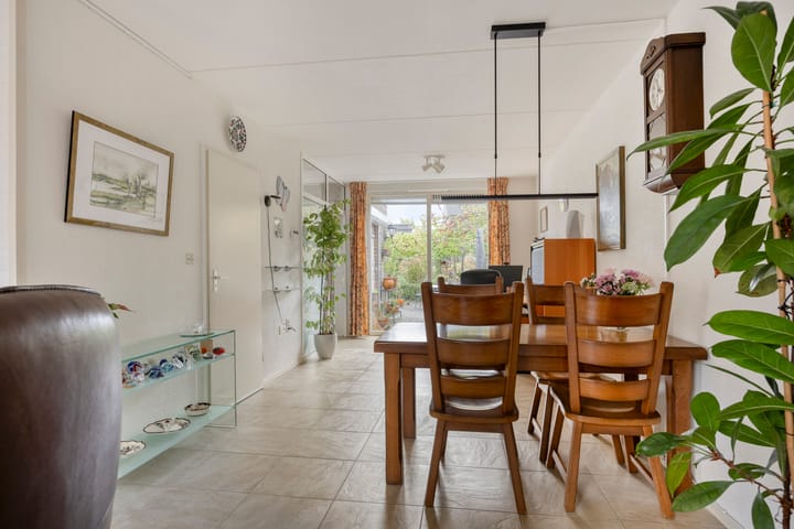 Foto 6 van Esdoornhof 4