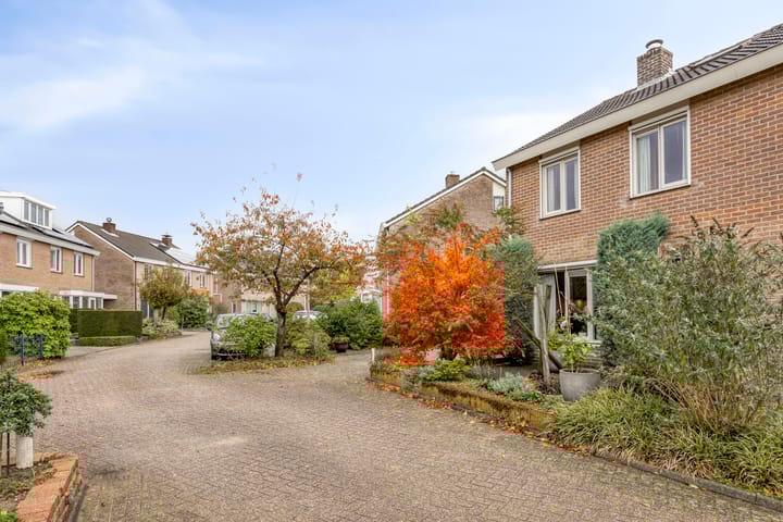 Foto 29 van Esdoornhof 4