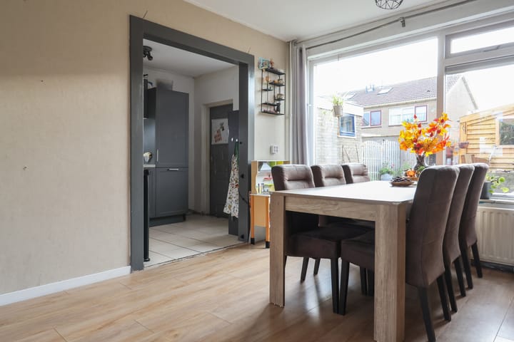 Photo 14 of Meester Klaas Douwesstraat 12