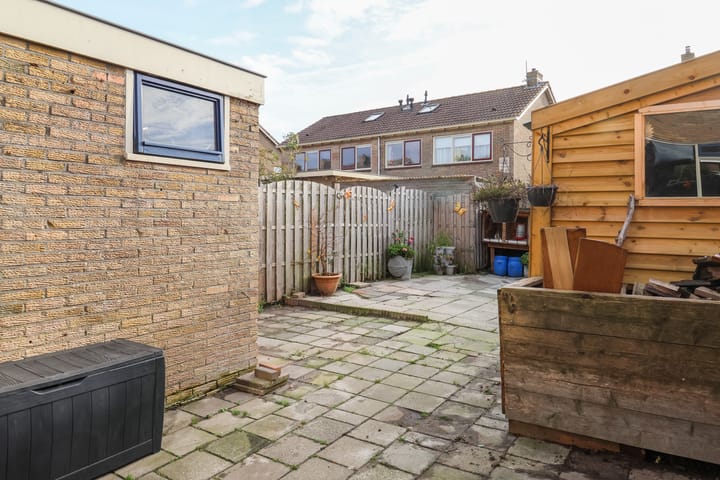 Photo 29 of Meester Klaas Douwesstraat 12