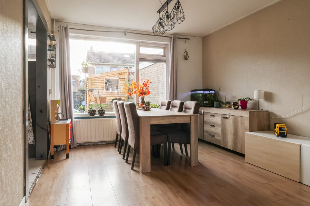 Foto 13 van Meester Klaas Douwesstraat 12