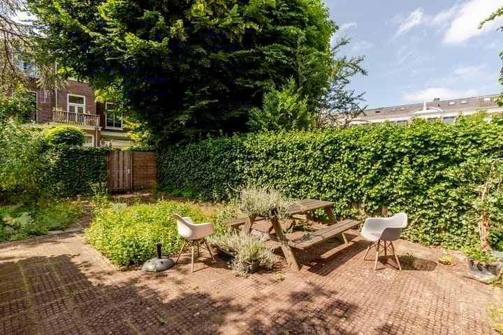 Photo 13 of Wilhelminastraat 40-B