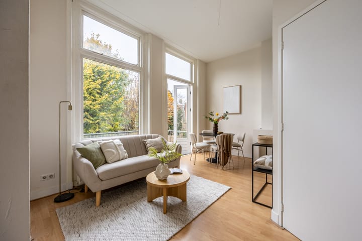 Photo 2 of Wilhelminastraat 40-B