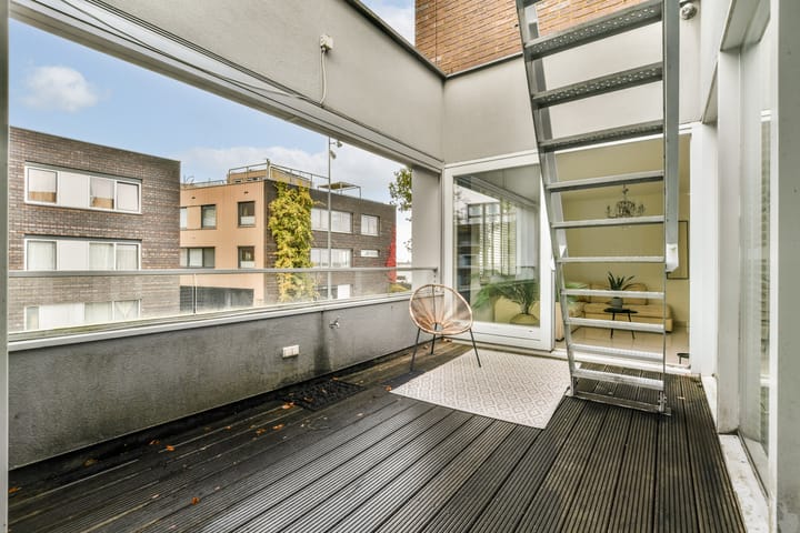 Photo 13 of Barkasstraat 100